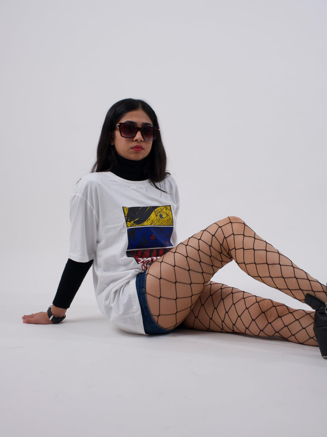 Unisex White ANIME 3 EYES Oversized T-shirt